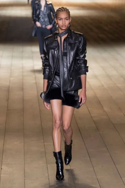 Look 21